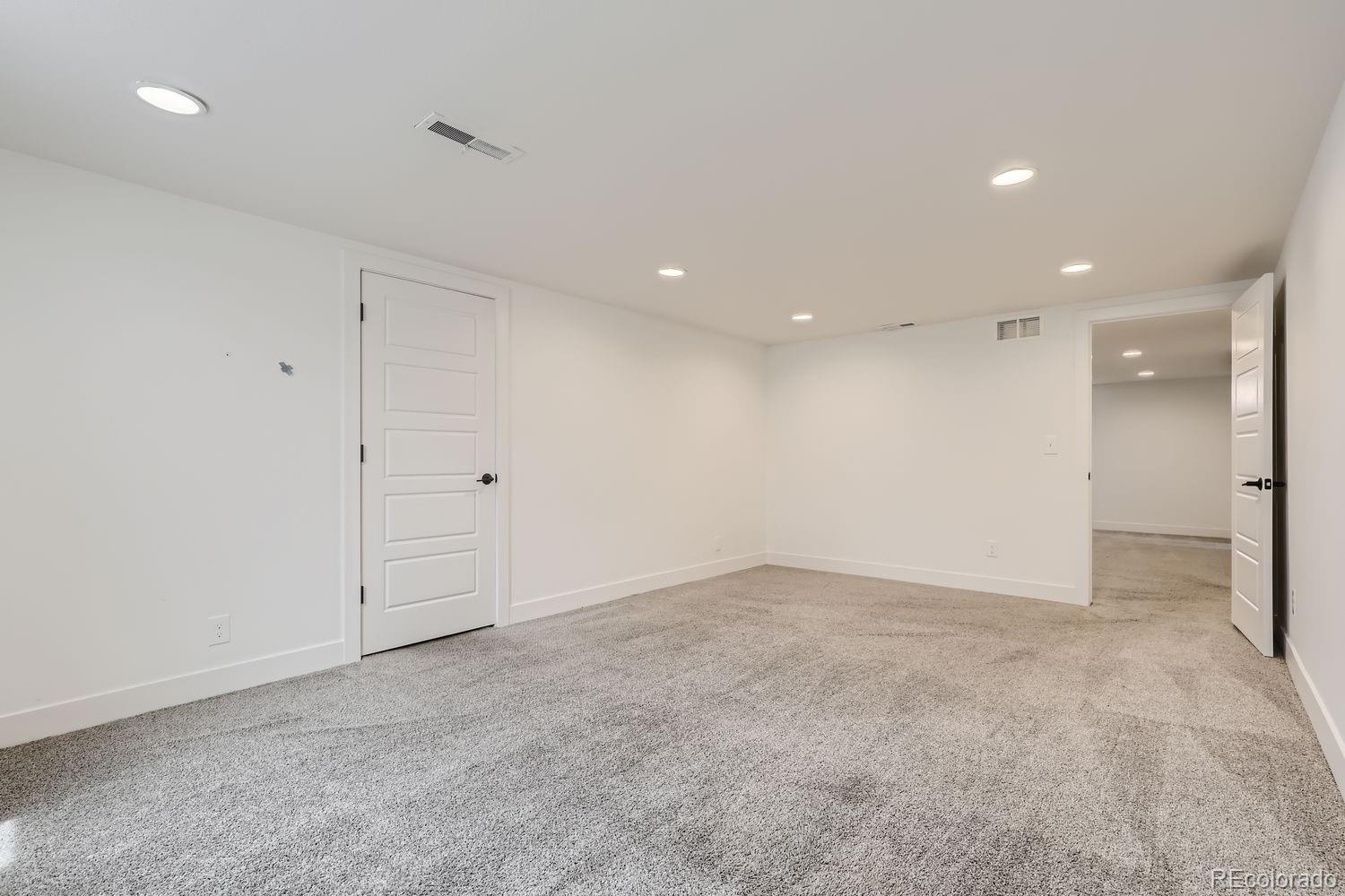 10600 East 25th Avenue Aurora, CO 80010 - Photo 22 of 32