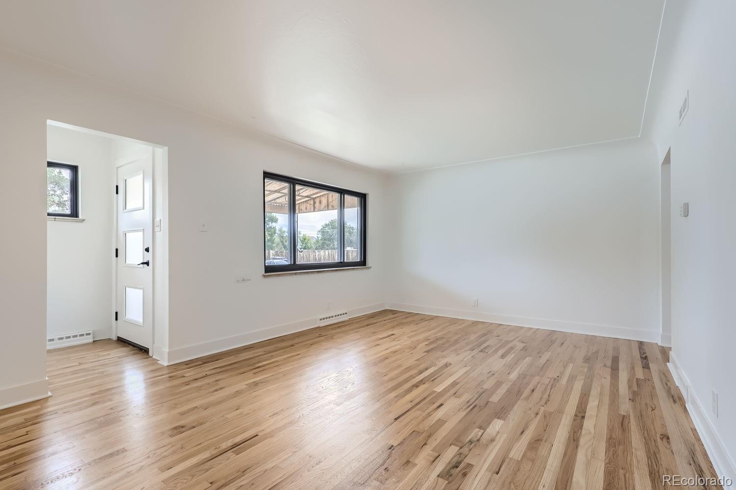 10600 East 25th Avenue Aurora, CO 80010 - Photo 4 of 32