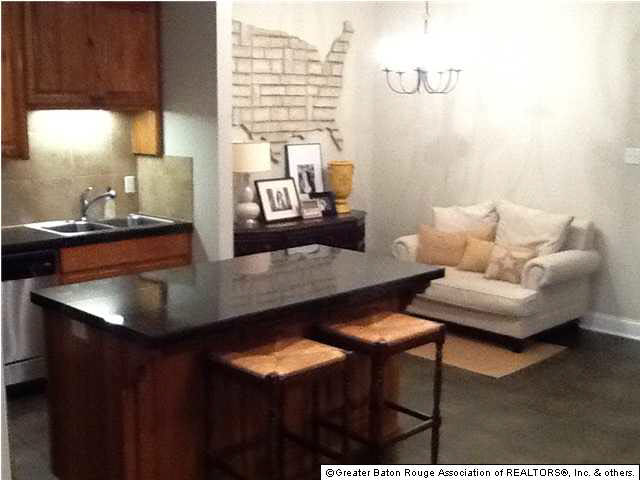 15154 Wax Myrtle Avenue Baton Rouge, LA 70817 - Photo 3 of 21