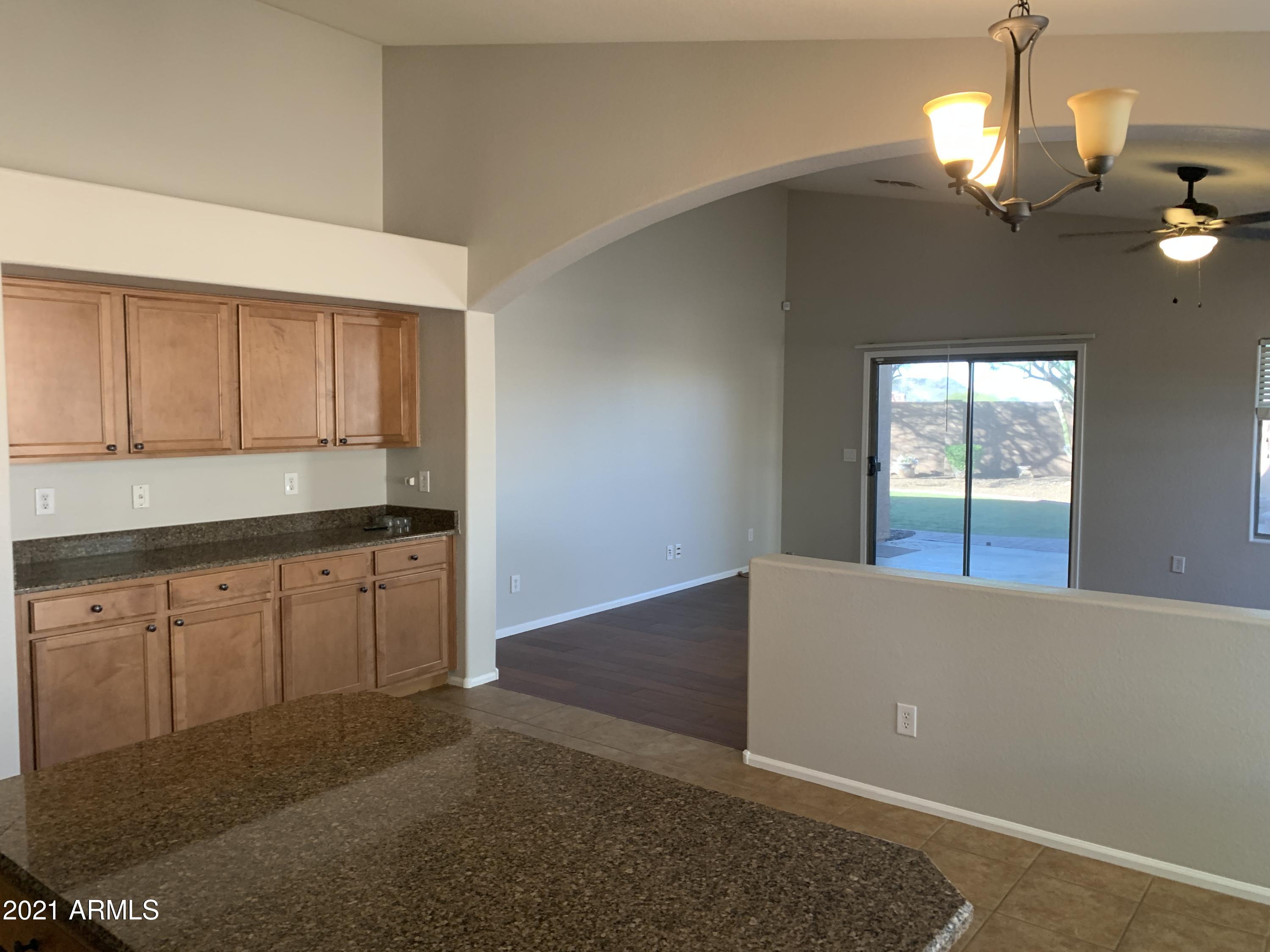 28820 North Nobel Road Phoenix, AZ 85085 - Photo 8 of 20 IMG_6884