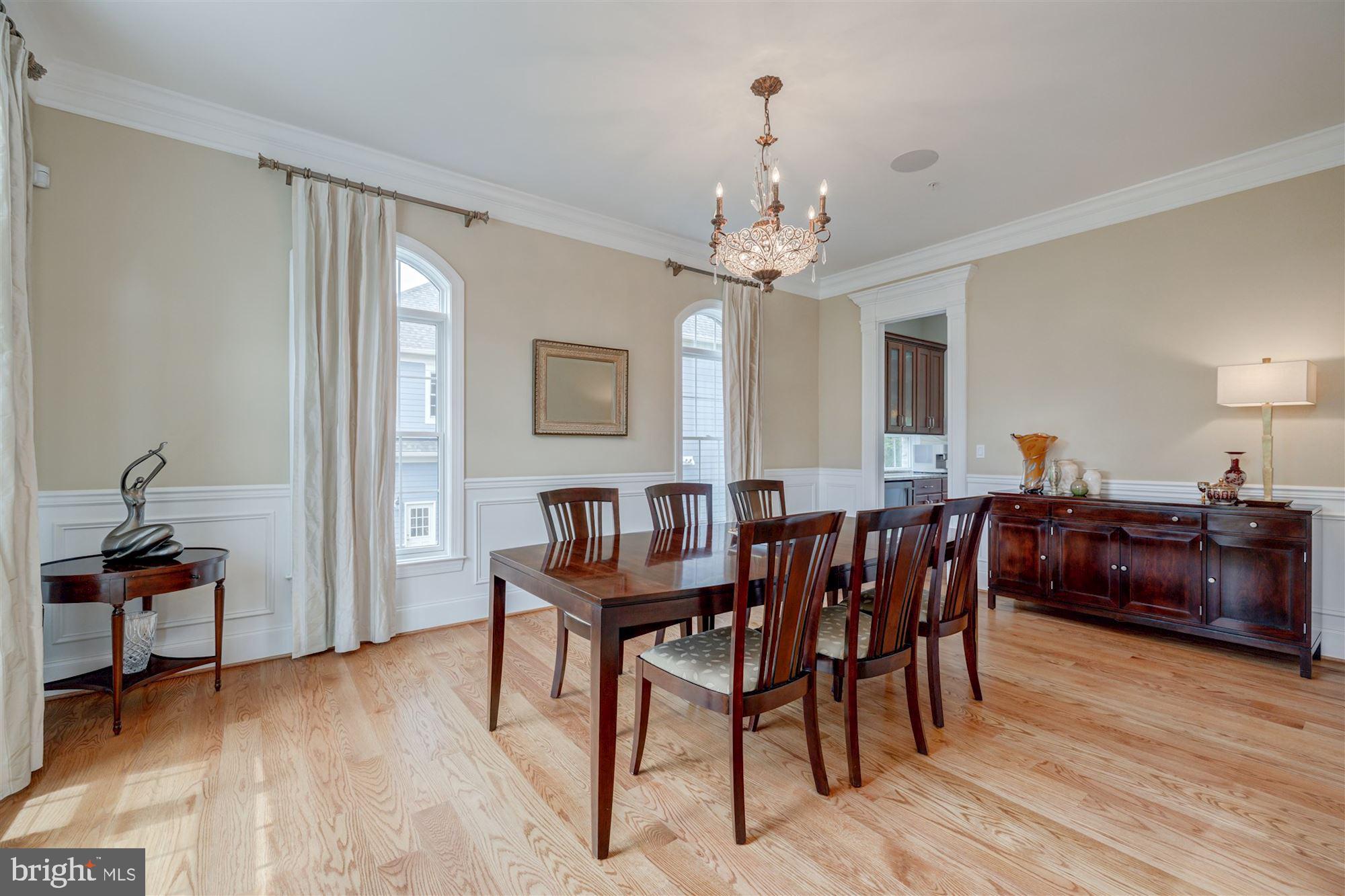 9810 Hall Road Potomac, MD 20854 - Photo 24 of 77 lovely formal Dining Room