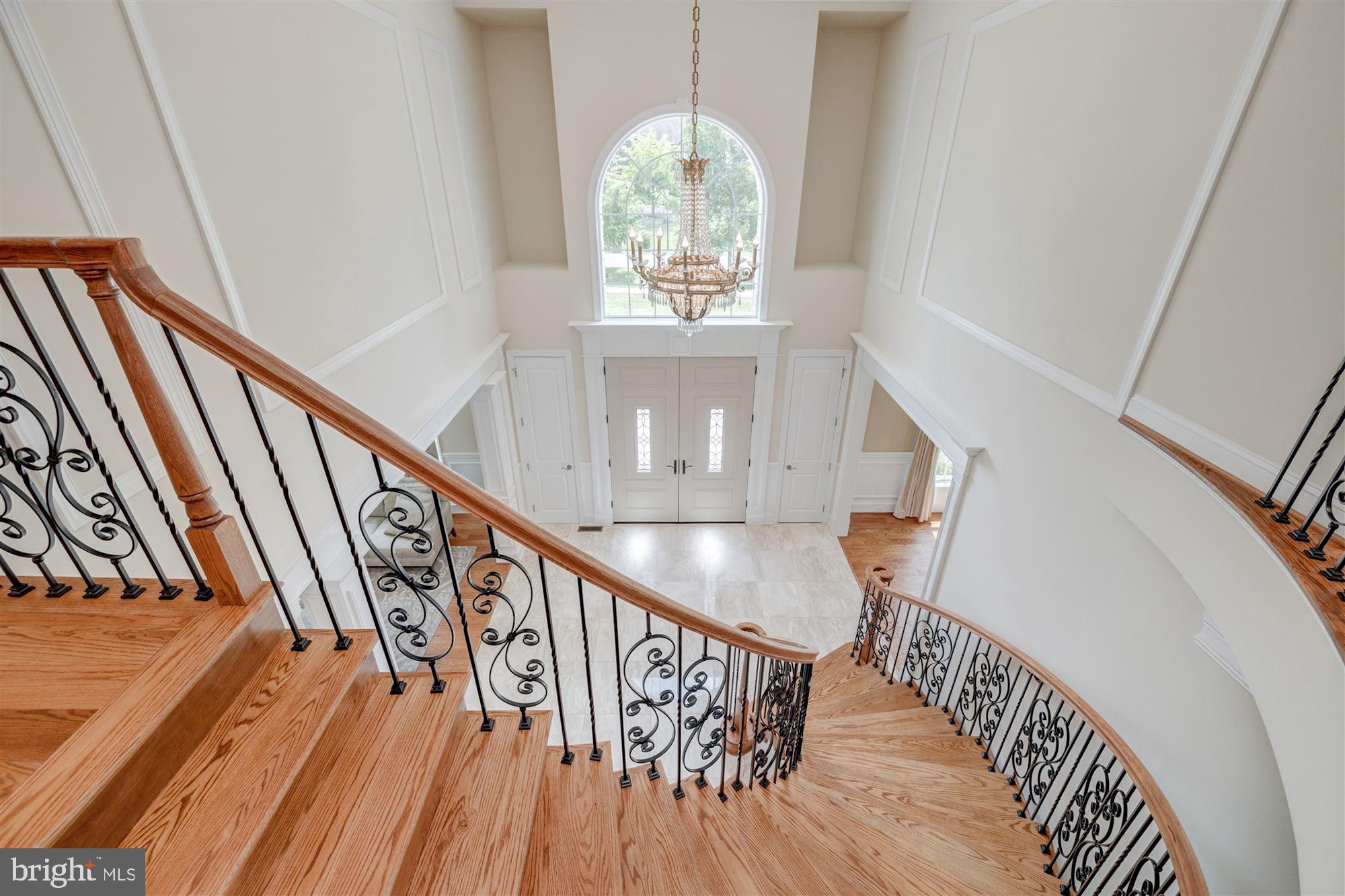 9810 Hall Road Potomac, MD 20854 - Photo 30 of 77 Dramatic view from upstairs