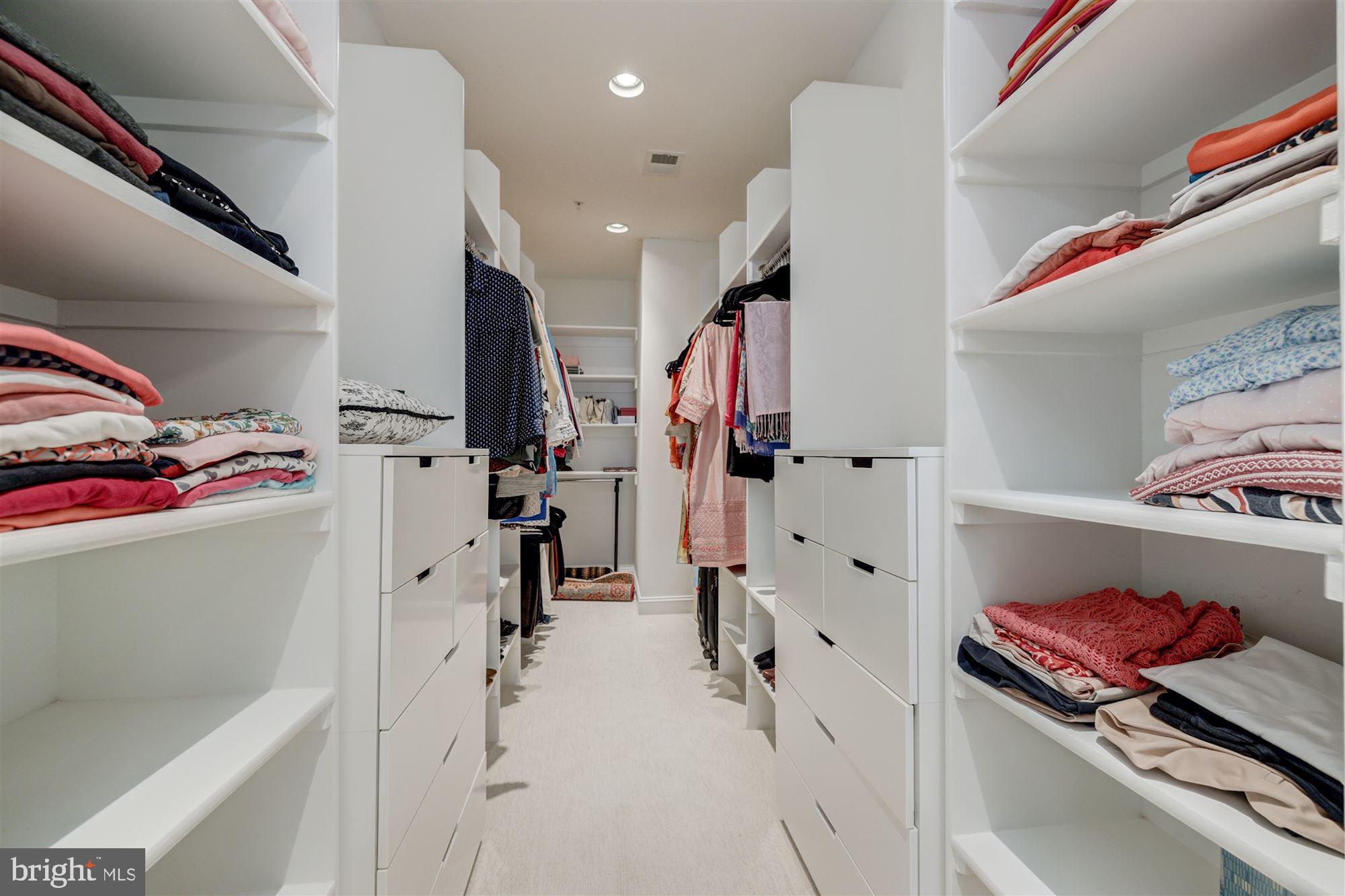 9810 Hall Road Potomac, MD 20854 - Photo 36 of 77 walk-in closet