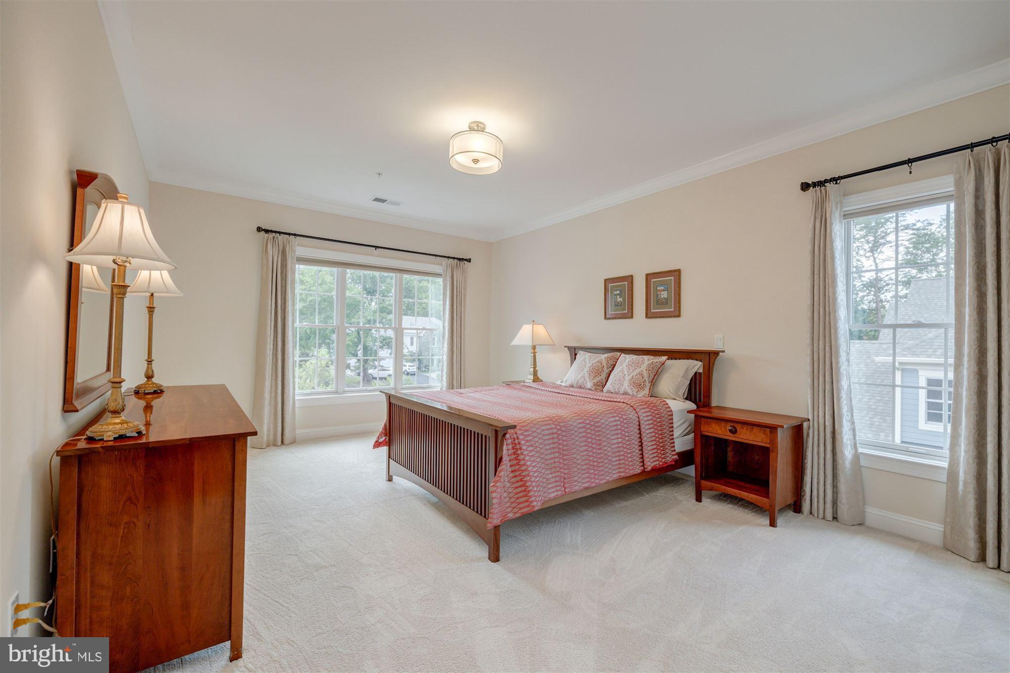 9810 Hall Road Potomac, MD 20854 - Photo 47 of 77 Upper Level Bedroom #3