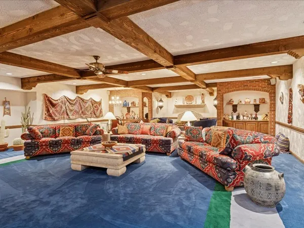 $2,499,000 | 1719 Midwest Club Parkway, Oak Brook, IL 60523