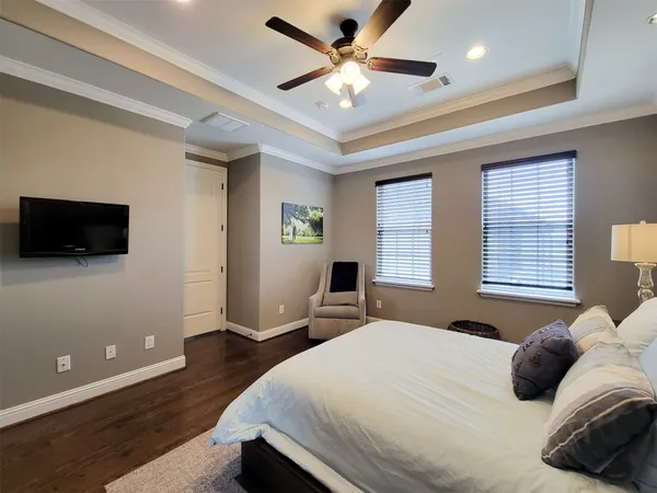$3,250 | 925 West 19th Street, Unit A, Houston, TX 77008