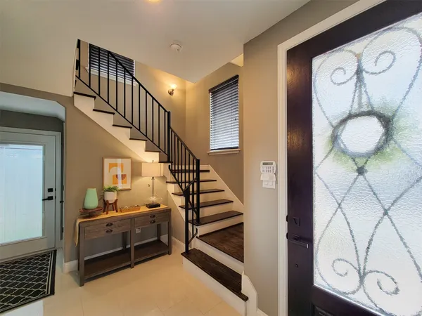 $3,250 | 925 West 19th Street, Unit A, Houston, TX 77008