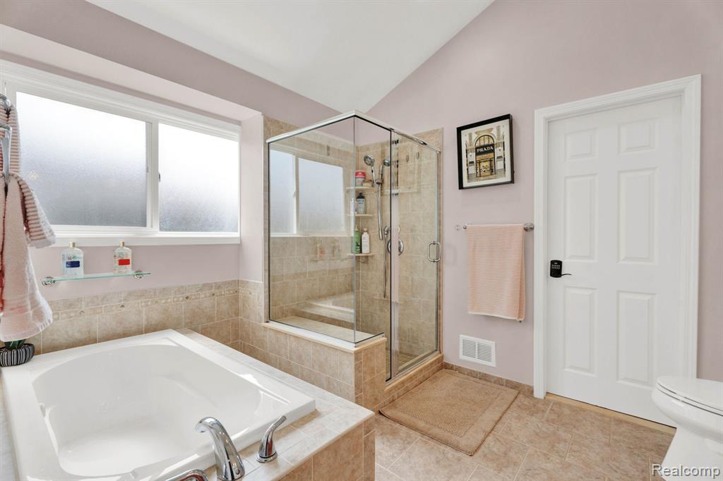 1003 Bembridge Drive Rochester Hills, MI 48307 - Photo 33 of 57