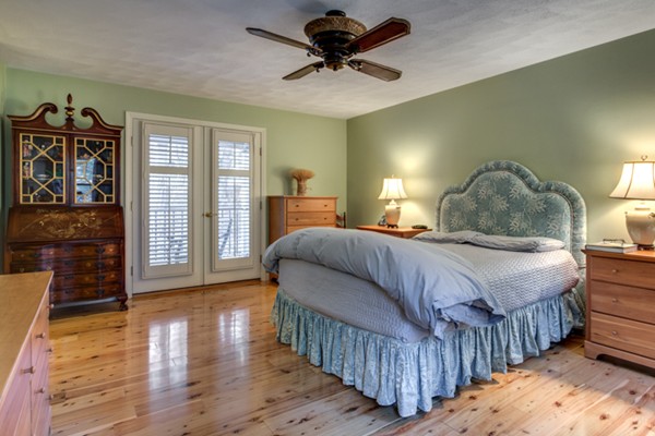 1 Dover Lane Lexington, MA 02421 - Photo 20 of 30 Gallery Image 20