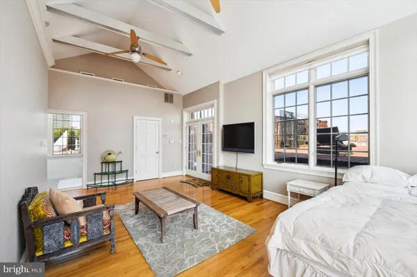 $5,000 | 624-26 South 6th Street, Philadelphia, PA 19147