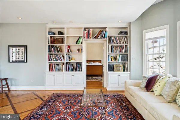 $5,000 | 624-26 South 6th Street, Philadelphia, PA 19147