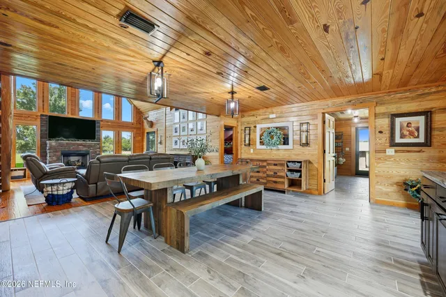 $995,000 | 3938 Sunset Sky Road, Middleburg, FL 32068