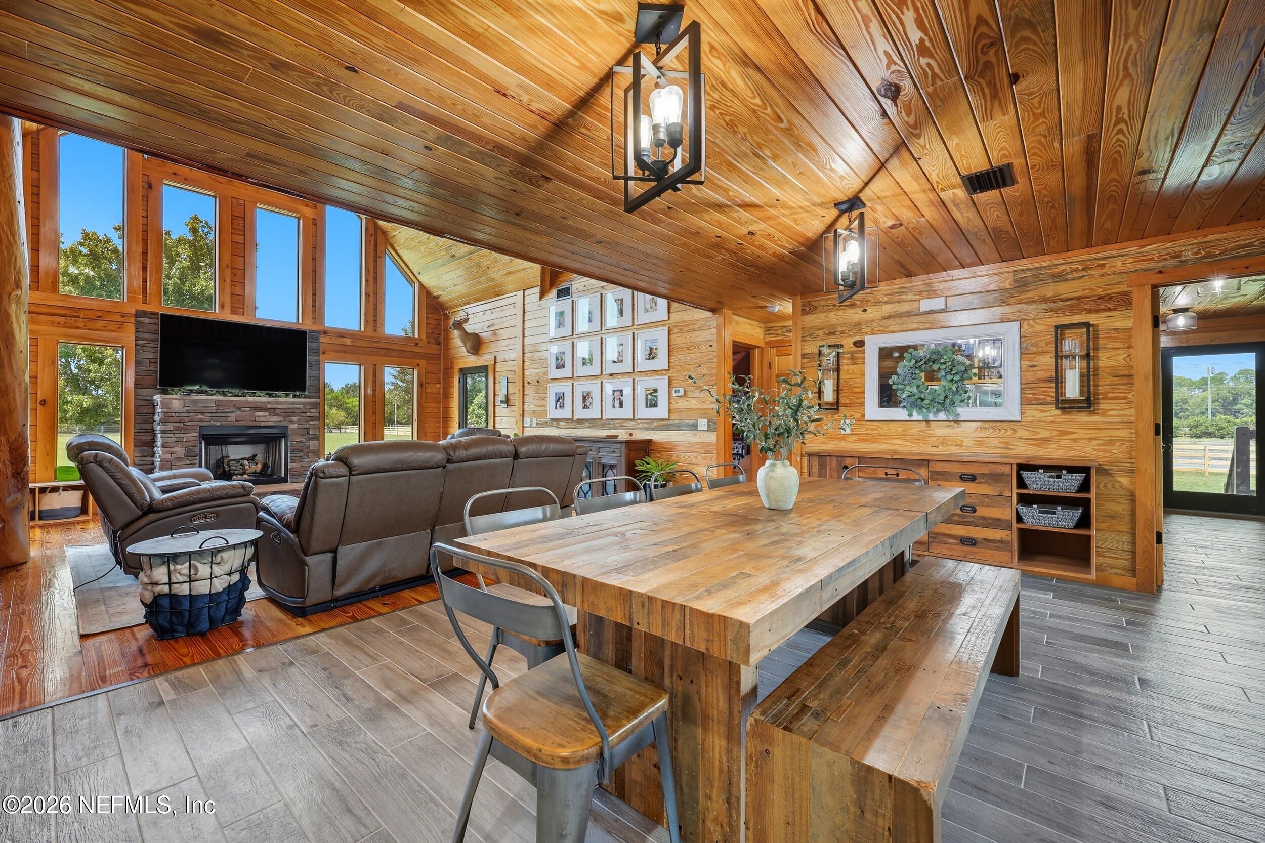 3938 Sunset Sky Road Middleburg, FL 32068 - Photo 16 of 69 12_the real estateographers_010