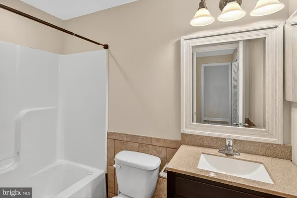 $555,000 | 49 Thoroughbred Drive, Prince Frederick, MD 20678