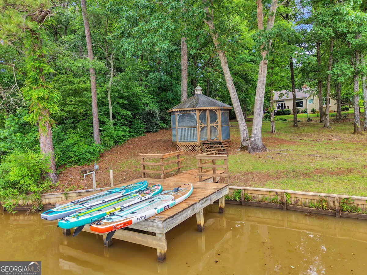 65 Pointe View Court Jackson, GA 30233 - Photo 2 of 30