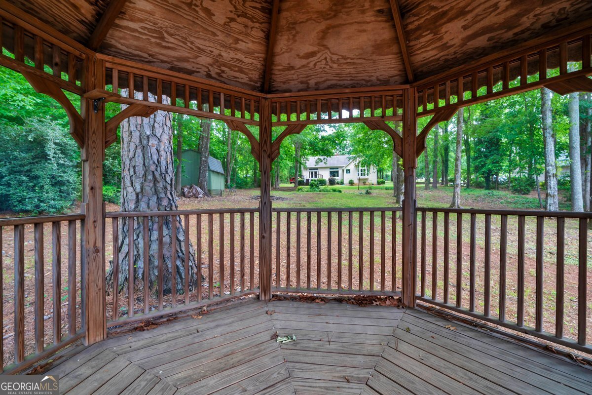 65 Pointe View Court Jackson, GA 30233 - Photo 28 of 30
