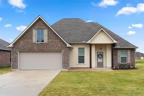 $247,000 | 218 White Castle North, Iowa, LA 70647