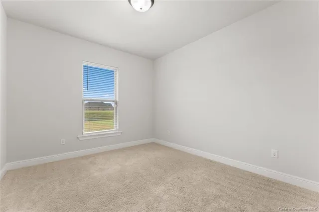 $247,000 | 218 White Castle North, Iowa, LA 70647