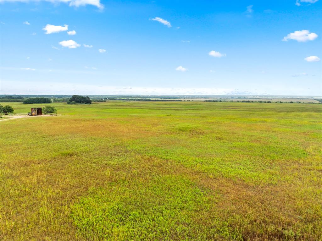 7756 County Road 241 Clyde, TX 79510 - Photo 19 of 40 a view of an ocean from a room