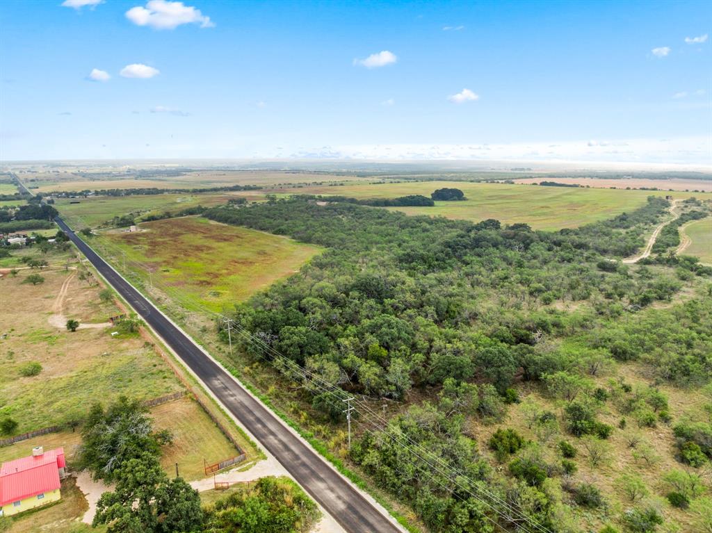 7756 County Road 241 Clyde, TX 79510 - Photo 23 of 40 a view of an ocean from a balcony