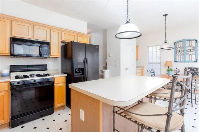 $299,000 | 4344 Thorngate Lane, Acworth, GA 30101