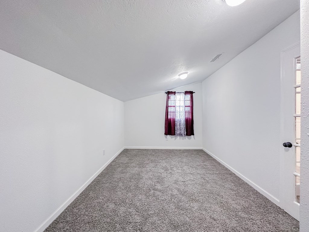 301 Natchez Road Enterprise, AL 36330 - Photo 15 of 27 BONUS room in Primary suite
