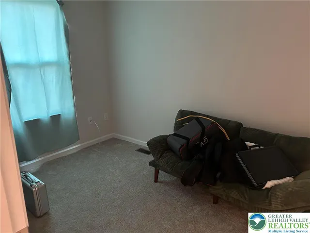 $4,500 | 2525 Barnes Lane, Allentown, PA 18103