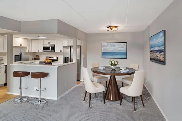 $259,700 | 375 Plum Creek Drive, Unit 108, Wheeling, IL 60090