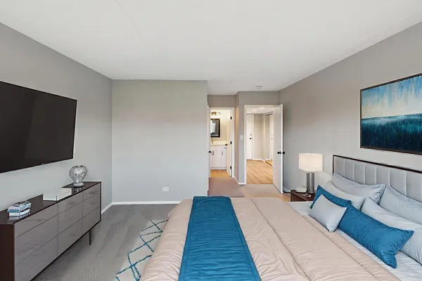 $259,700 | 375 Plum Creek Drive, Unit 108, Wheeling, IL 60090