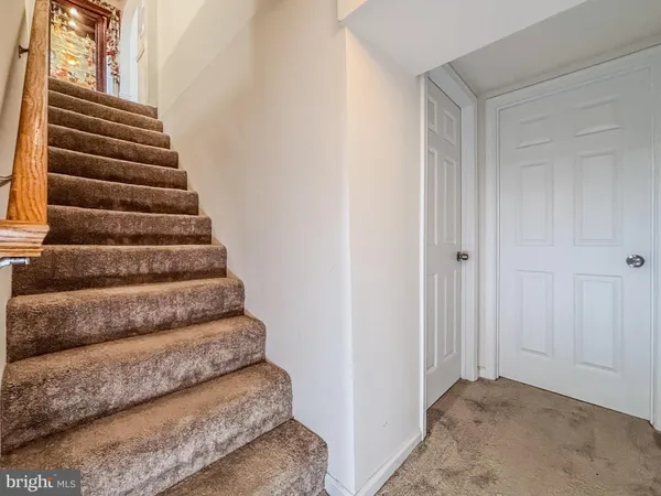 a view of entryway