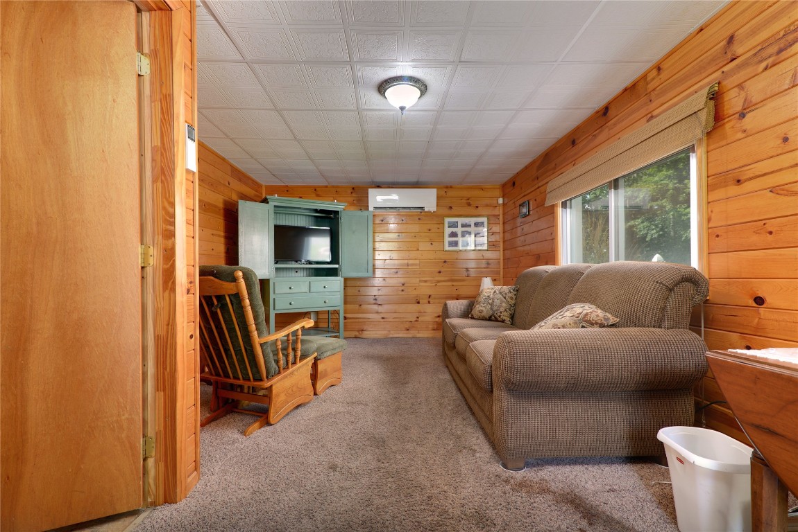 3836 Country Club Road Endwell, NY 13760 - Photo 17 of 35