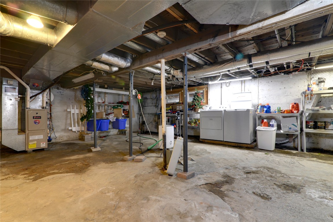 3836 Country Club Road Endwell, NY 13760 - Photo 20 of 35