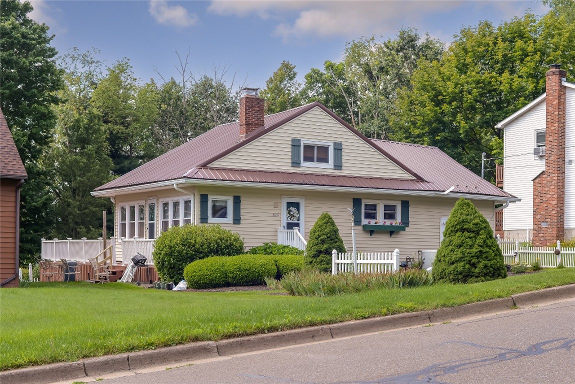 3836 Country Club Road Endwell, NY 13760 - Photo 2 of 35