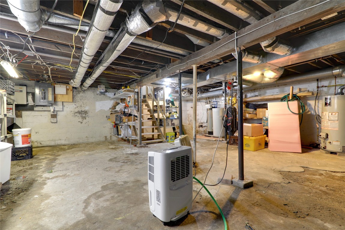 3836 Country Club Road Endwell, NY 13760 - Photo 21 of 35