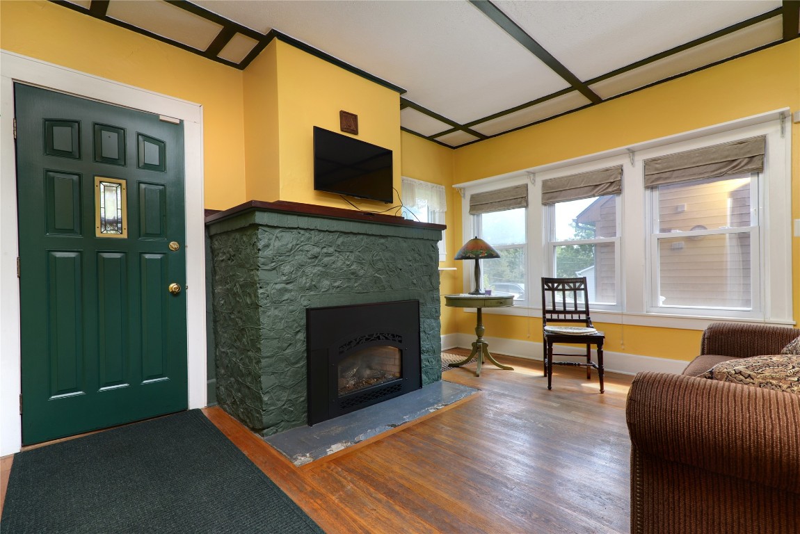 3836 Country Club Road Endwell, NY 13760 - Photo 6 of 35