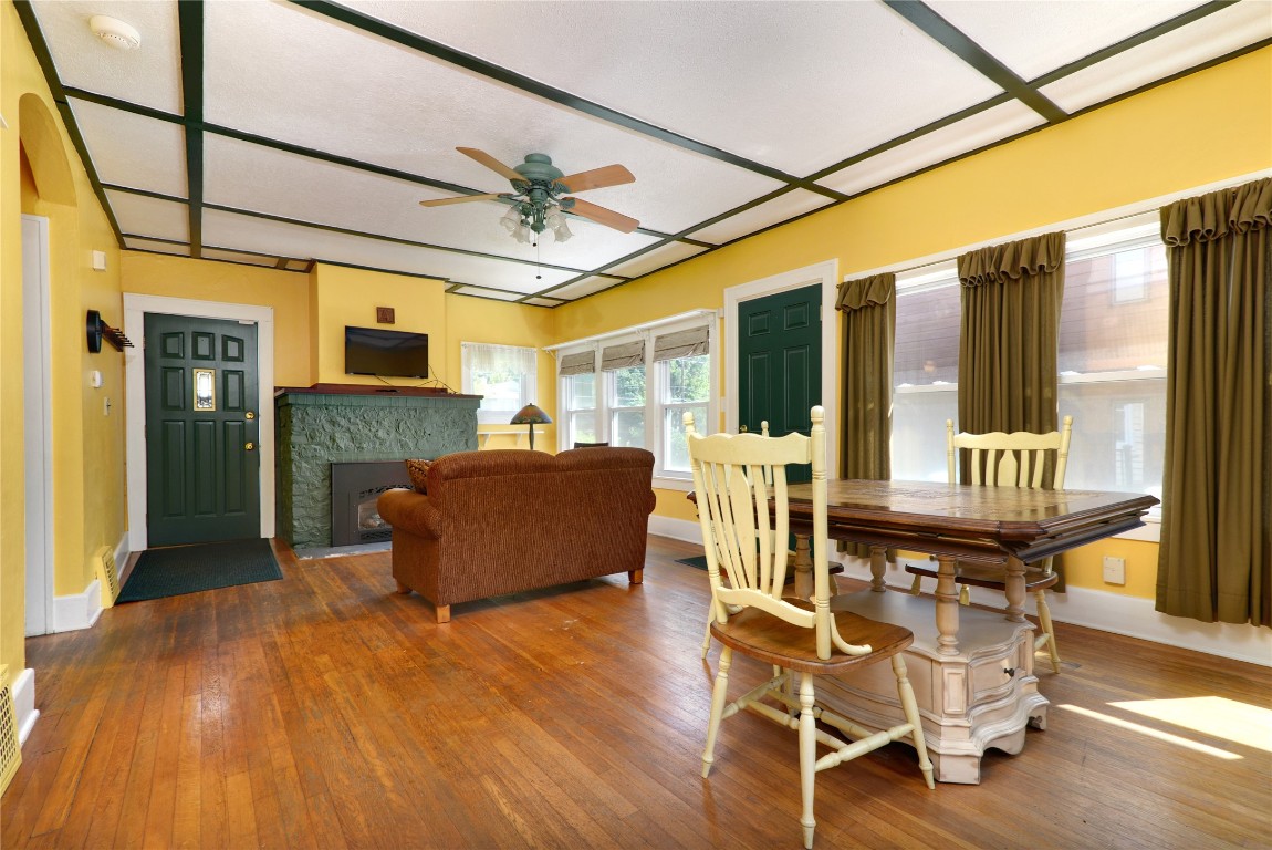 3836 Country Club Road Endwell, NY 13760 - Photo 10 of 35