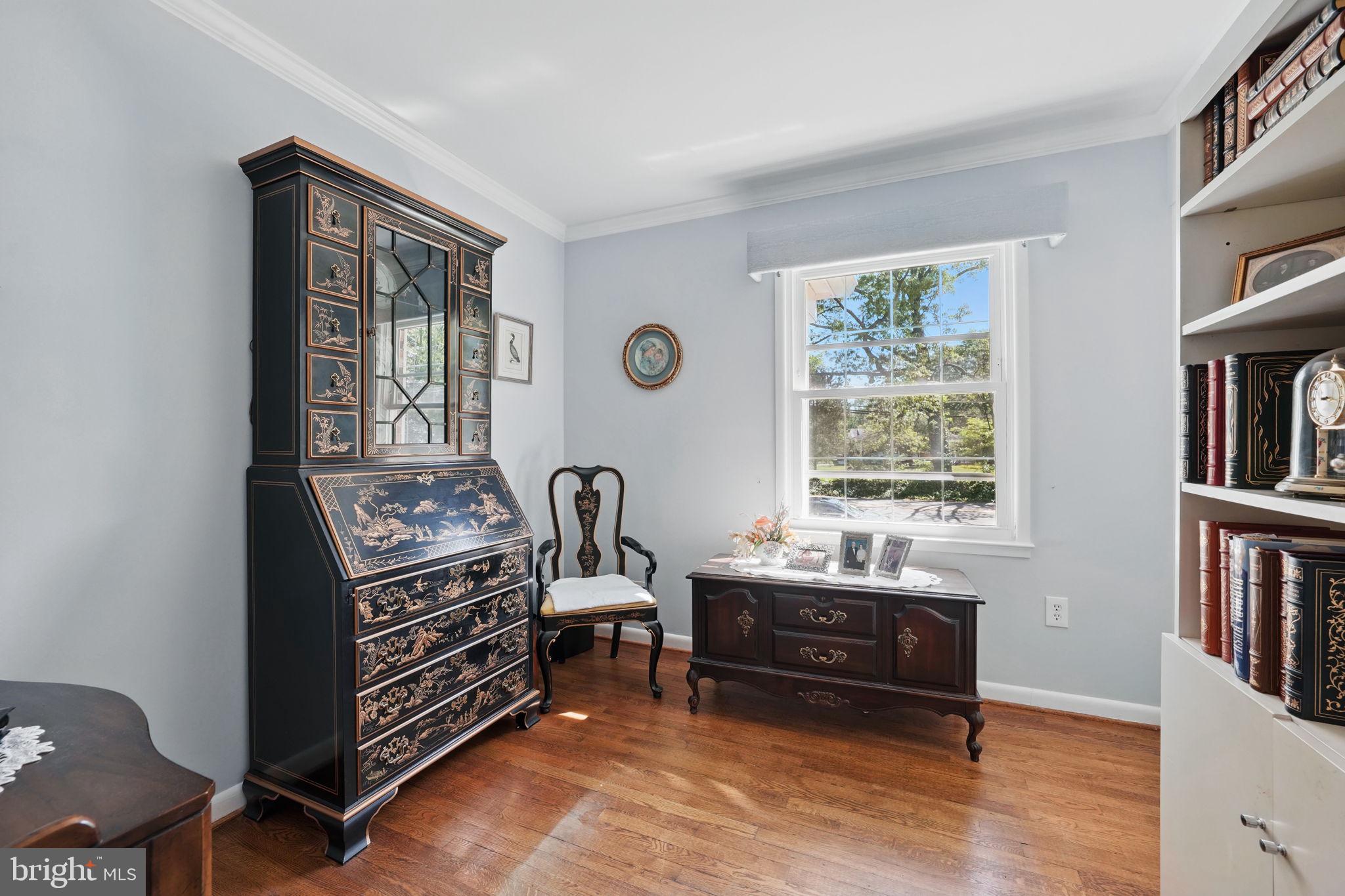 4602 Old Mill Road Alexandria, VA 22309 - Photo 18 of 46 a living room with furniture and a window