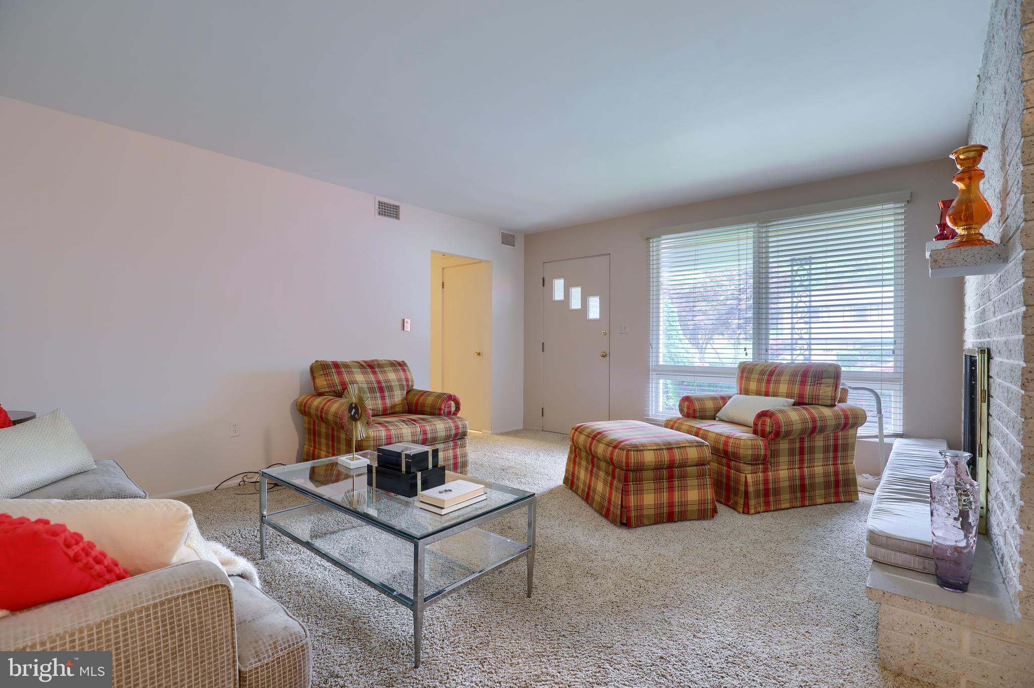 223 Swarthmore Drive Lititz, PA 17543 - Photo 3 of 31
