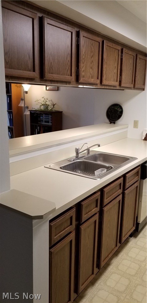 4523 Grayton Road, Unit 53 Cleveland, OH 44135 - Photo 11 of 34 Gallery Image 11