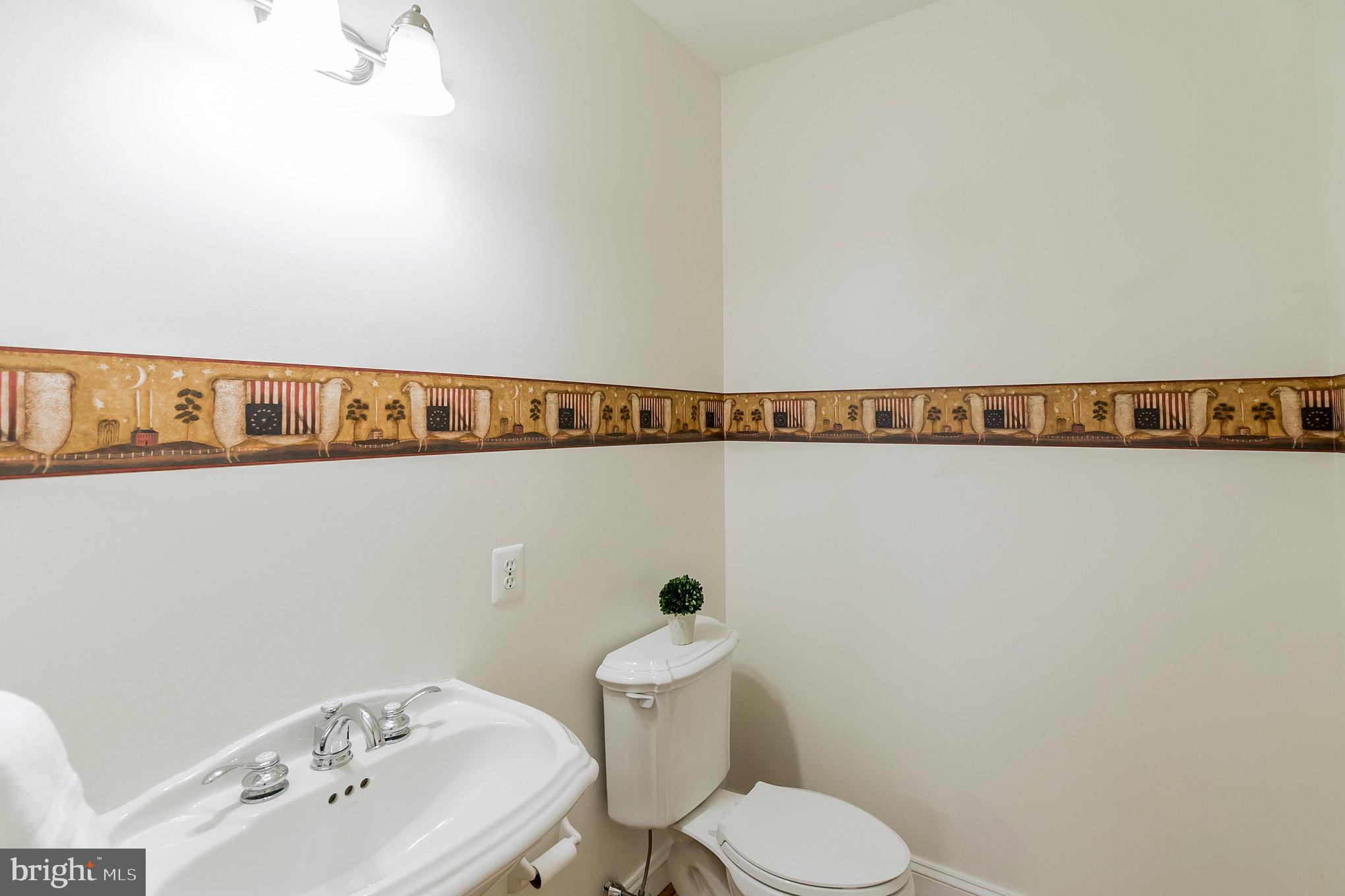 205 East Eagle Road Havertown, PA 19083 - Photo 5 of 30 Gallery Image 5