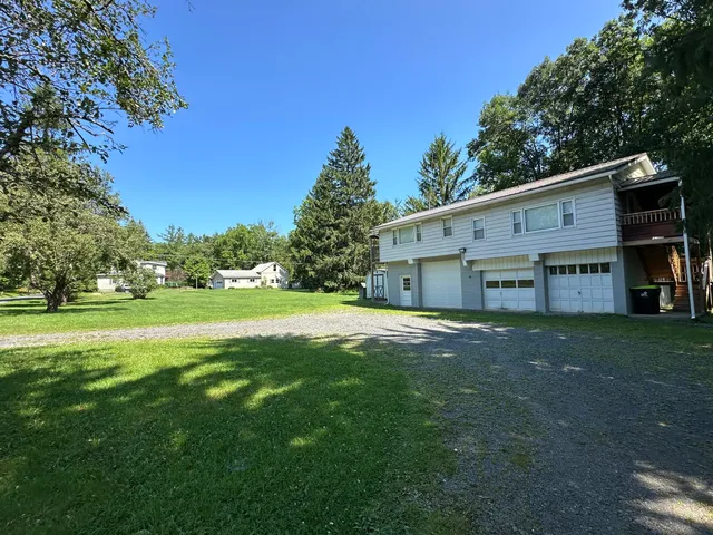 $1,400 | 172 Hypsie Gap Road, Unit 172, Stroudsburg, PA 18360