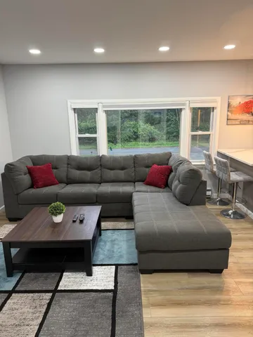 $1,400 | 172 Hypsie Gap Road, Unit 172, Stroudsburg, PA 18360