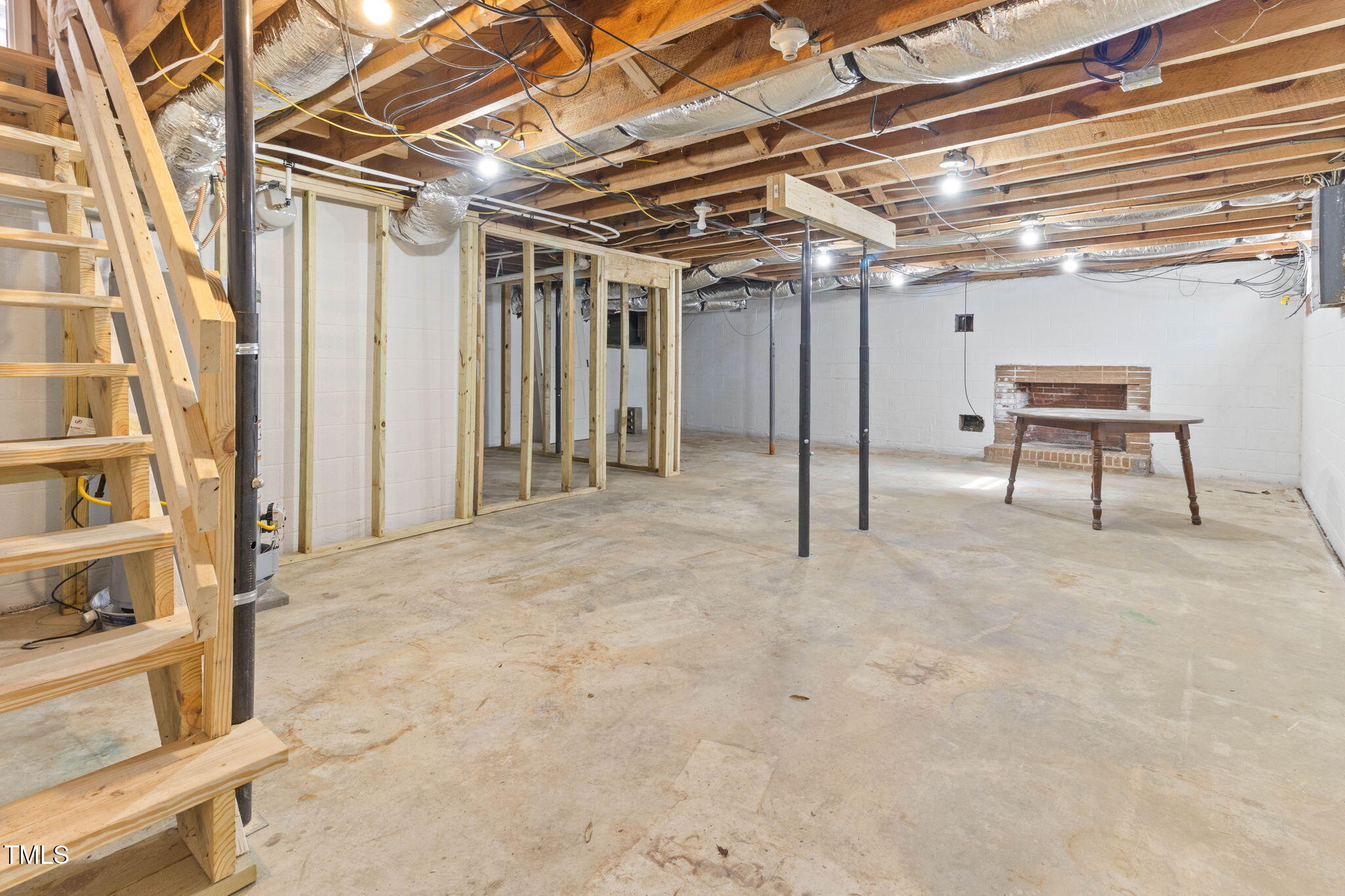 307 Gordon Street Roxboro, NC 27573 - Photo 31 of 37 31-web-or-mls-IMG_1034