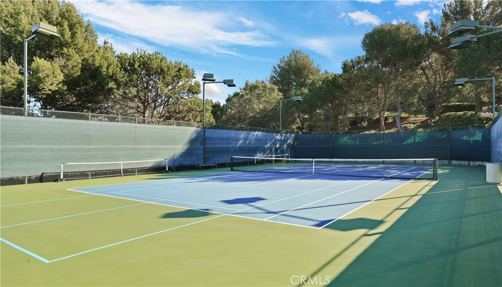 18 Vernon Newport Coast, CA 92657 - Photo 50 of 52 a view of a tennis court