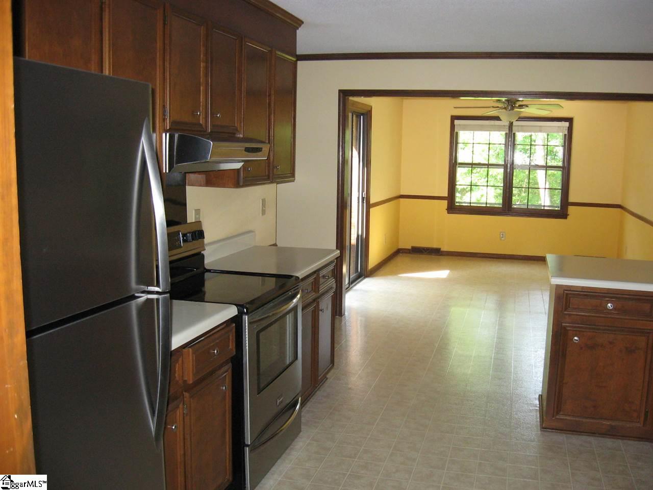 100 Gilderbrook Road Greenville, SC 29615 - Photo 7 of 16 Gallery Image 7