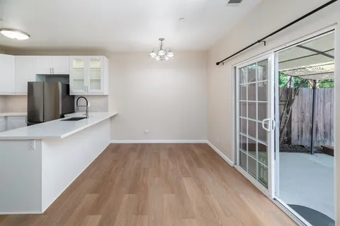$799,000 | 477 Calle Elegante, Vista, CA 92083