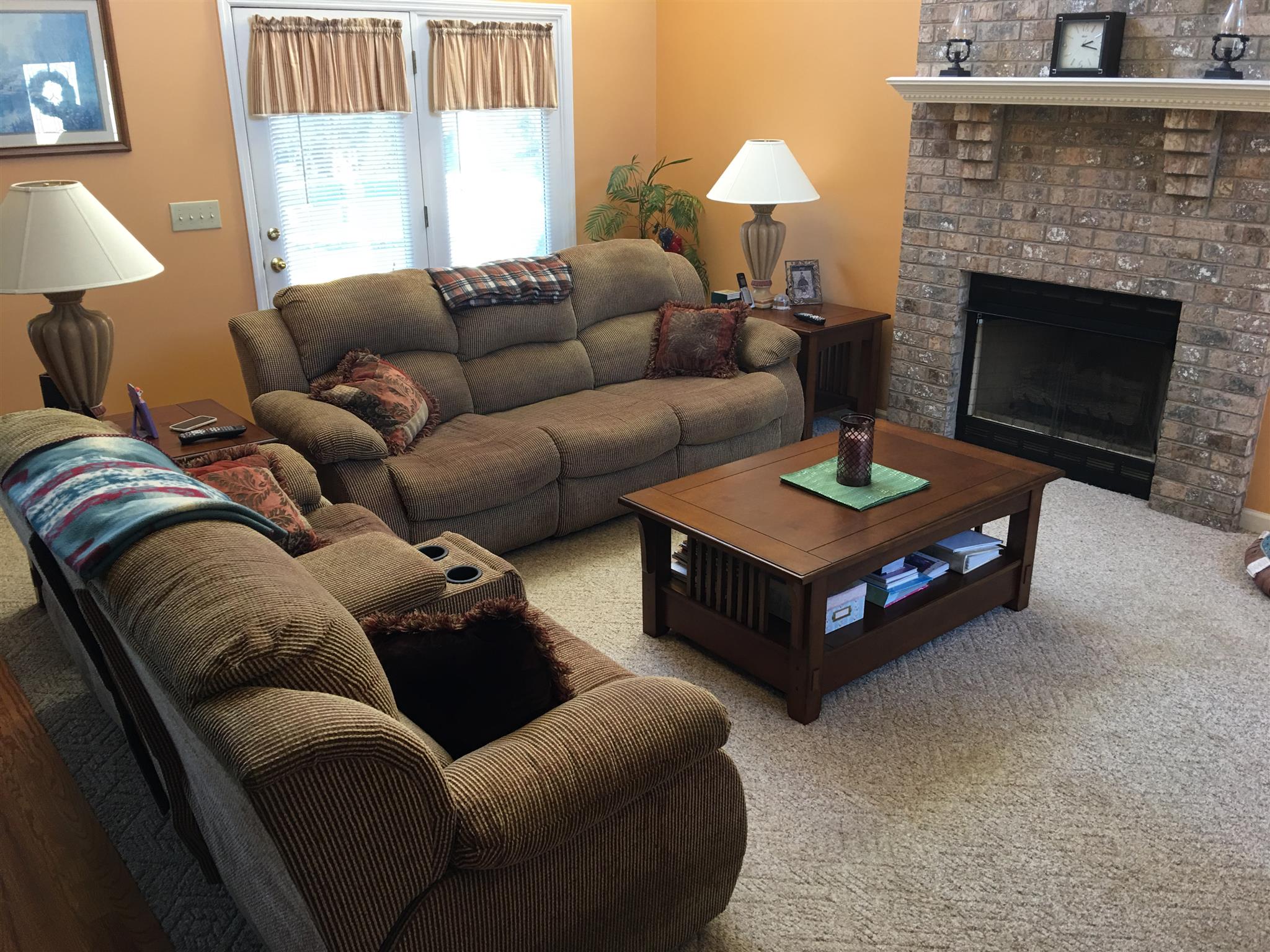 1244 Denny Road Dickson, TN 37055 - Photo 3 of 16 Cozy Living Area that is open to the kitchen