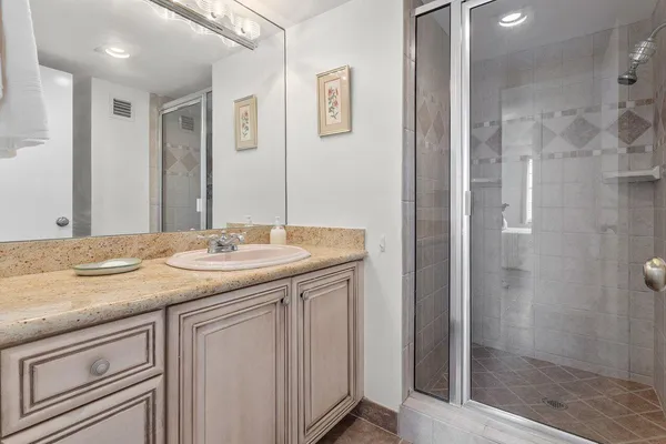 a view of a livingroom with furniture