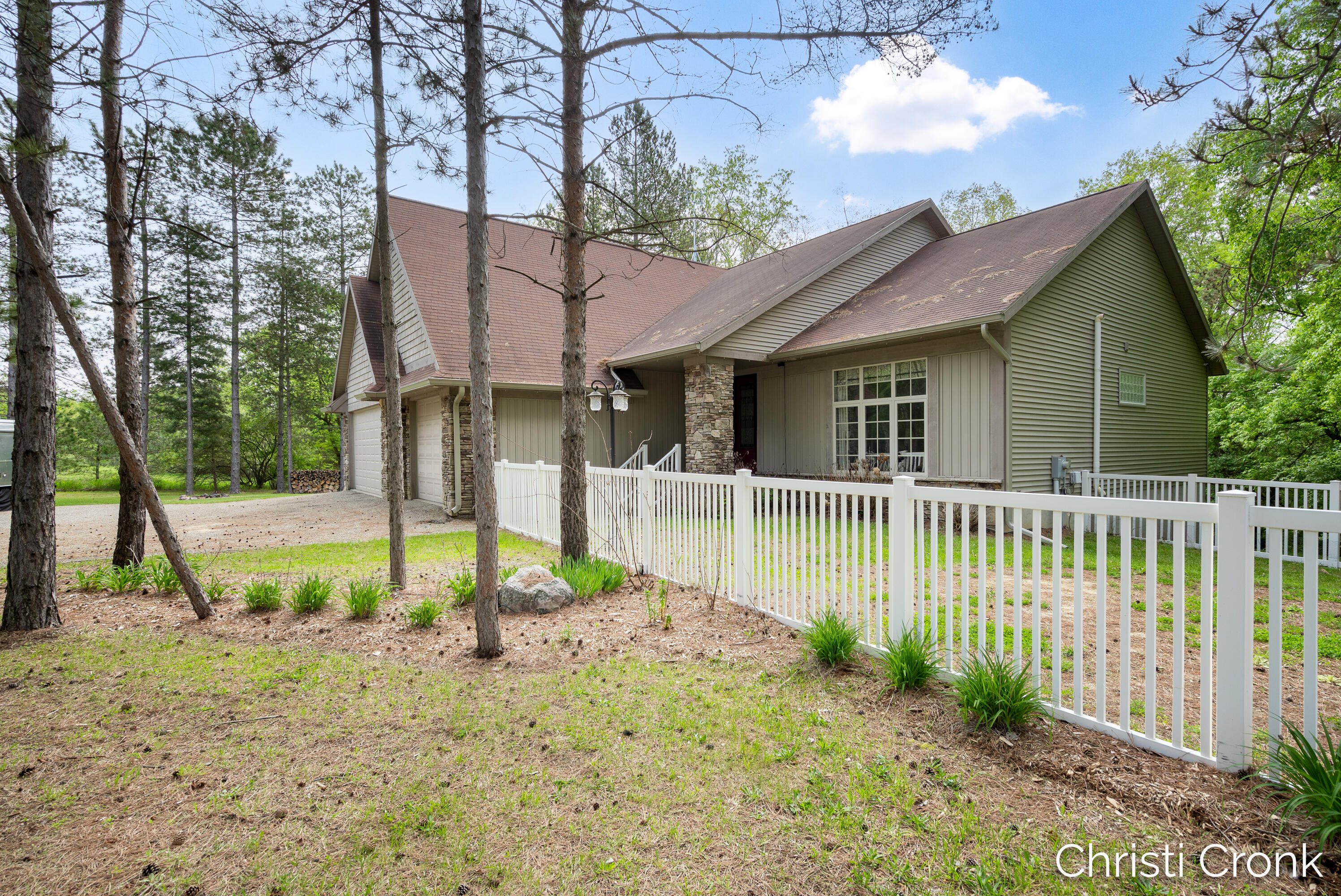 15105 Eagle Ridge Road Eagle, MI 48822 - Photo 3 of 52 8-print-15105 Eagle Ridge-8