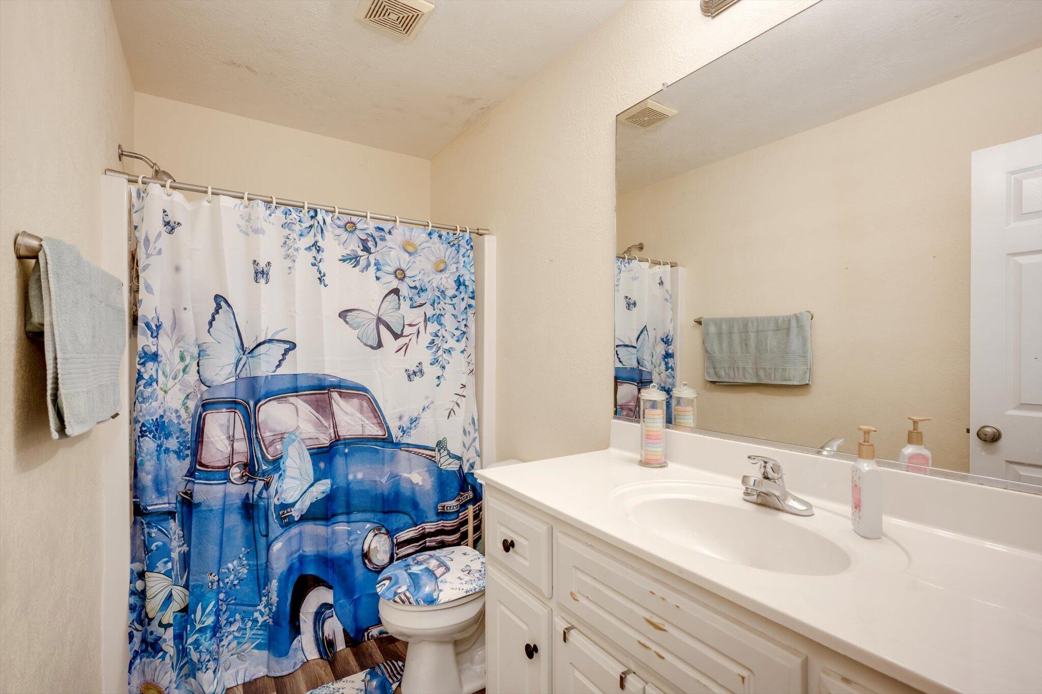 695 Mealing Road North Augusta, SC 29860 - Photo 27 of 48 Full Bathroom on Upper Level